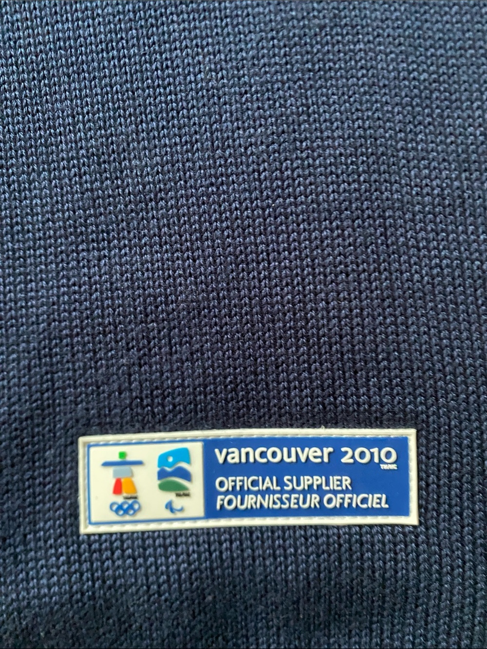 Vancouver 2010 Olympics Deloitte Kootenay Knit Scarf Made in Canada - Picture 3 of 5